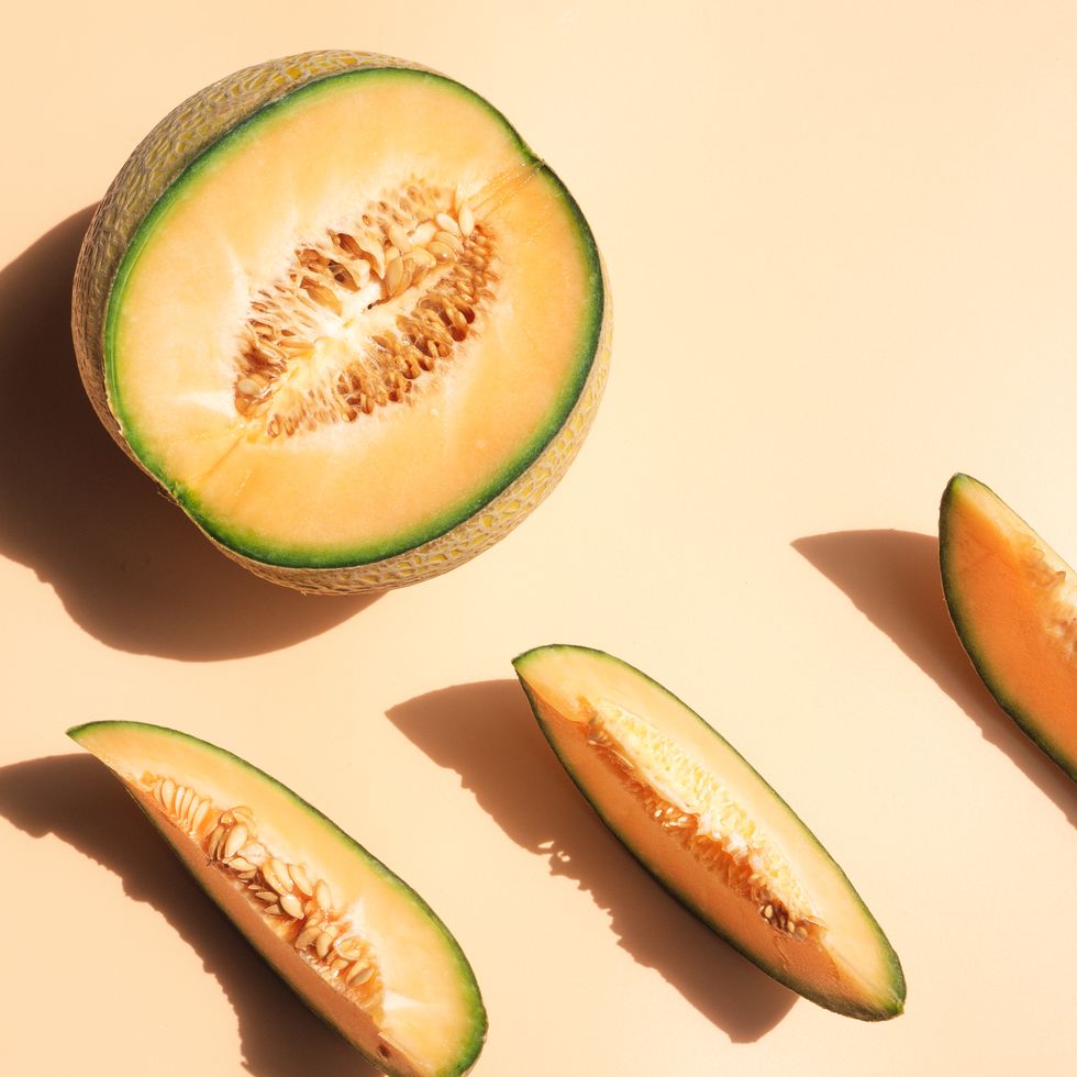 fresh melon cut in different slices