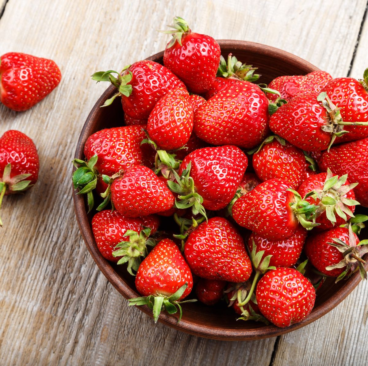 Strawberries: Benefits, Nutrition, and Calories