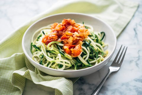 fresh zoodles with tomato sauce