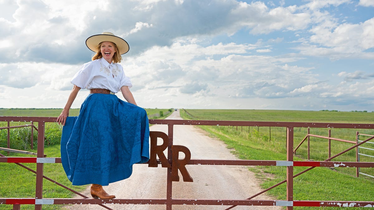 Designer Lela Rose Does Happy Hour