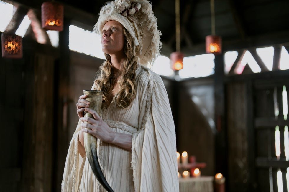 Who Plays Queen Ælfgifu In Vikings: Valhalla?