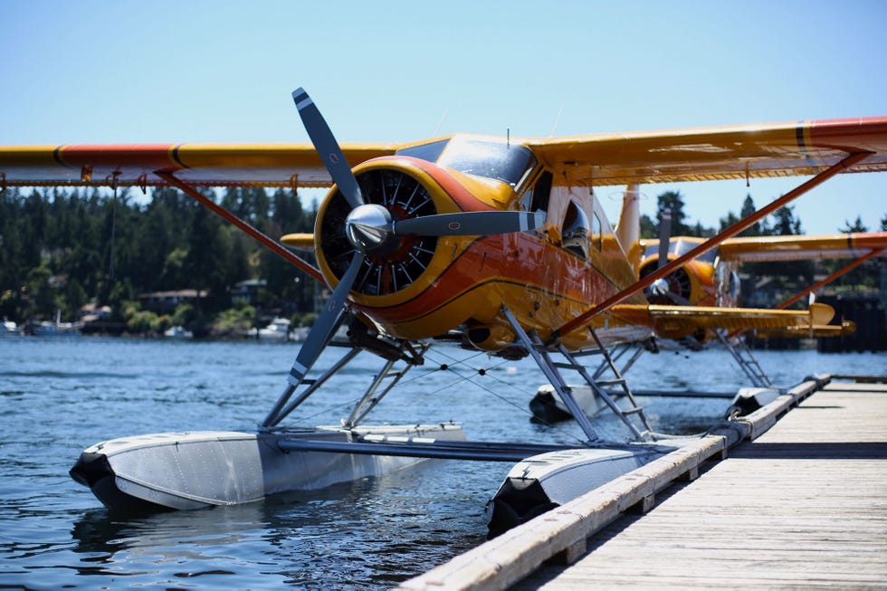 san juan islands, seattle, friday harbor seaplanes, float plane crash, mutiny bay, 10 dead