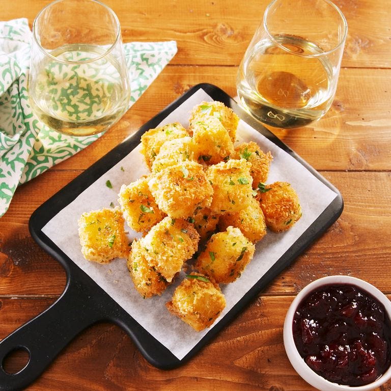 bocaditos de brie fritos