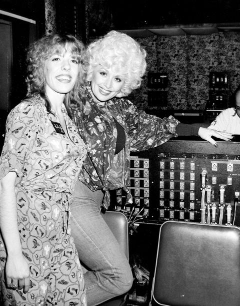 Dolly Parton - and her sister Frieda Parton 1981