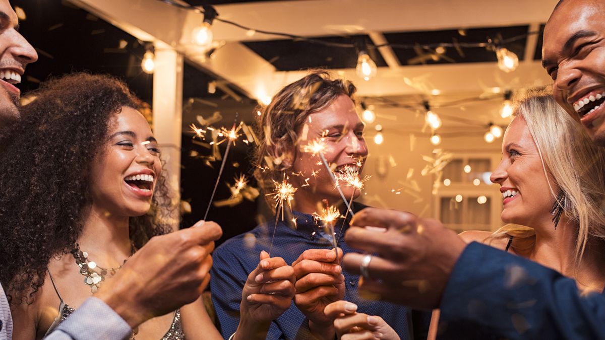 35 Best New Year's Eve Songs - Playlist for New Year's Party 2023