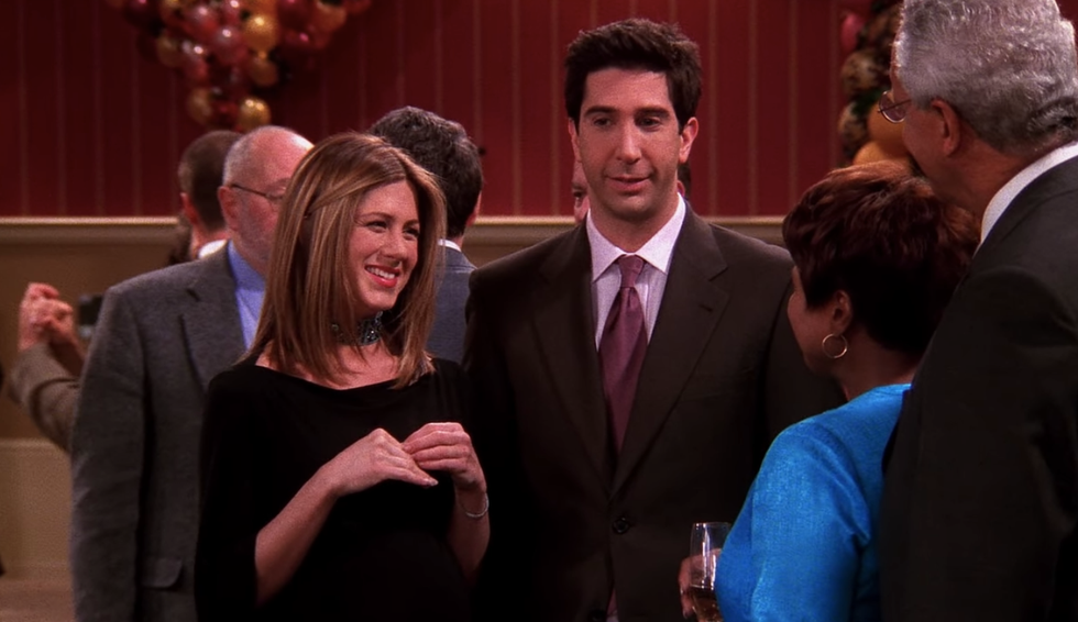 jennifer aniston addresses david schwimmer dating rumours