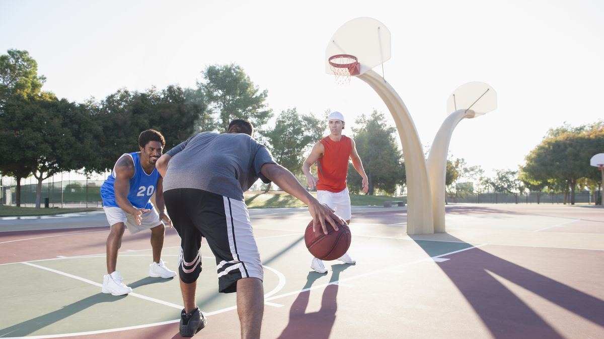 preview for Prep Your Body Correctly Before Playing Basketball | Men’s Health Muscle