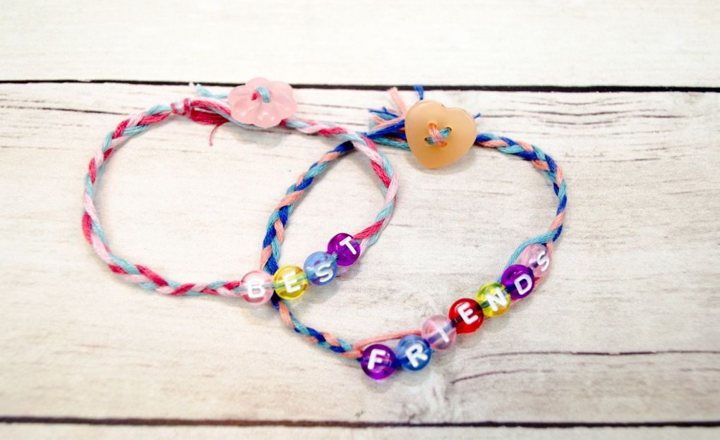 SpiceBox Children's Activity Kits for Kids Best Friend Bracelets, 13  Bracelets Design To Try, DIY Friendship Bracelet Making Kit For Girls -  Walmart.com
