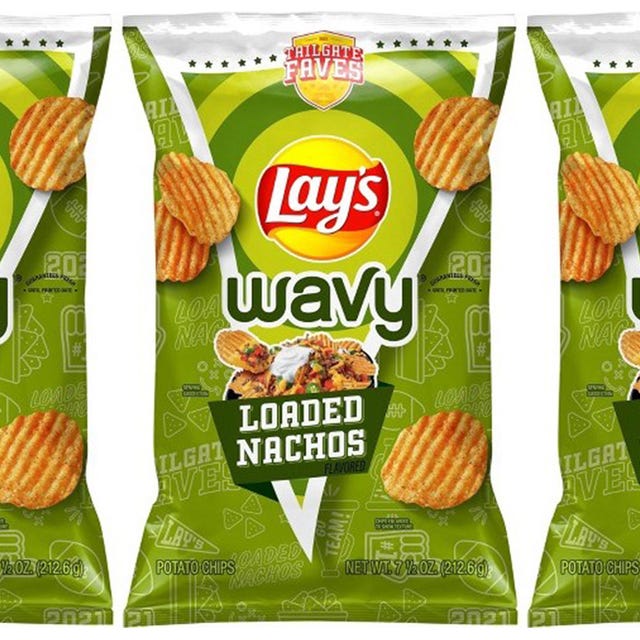 frito lay lay's wavy loaded nachos chips