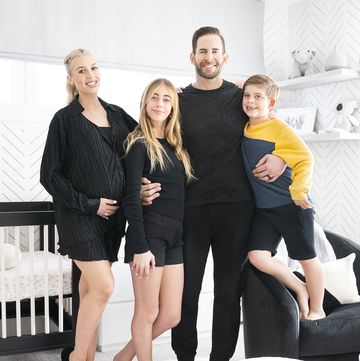 heather rae and tarek el moussa with their kids
