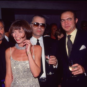gianni versace anna wintour karl lagerfeld en christian lacroix tijdens new york fashion weel in september 1990