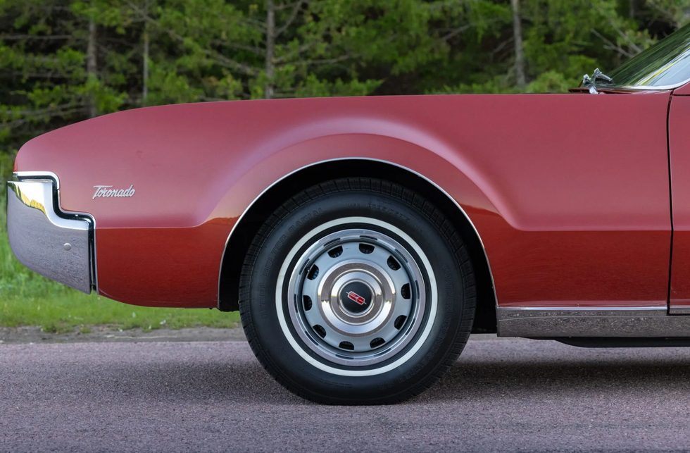 1977_oldsmobile_toronado_20220
