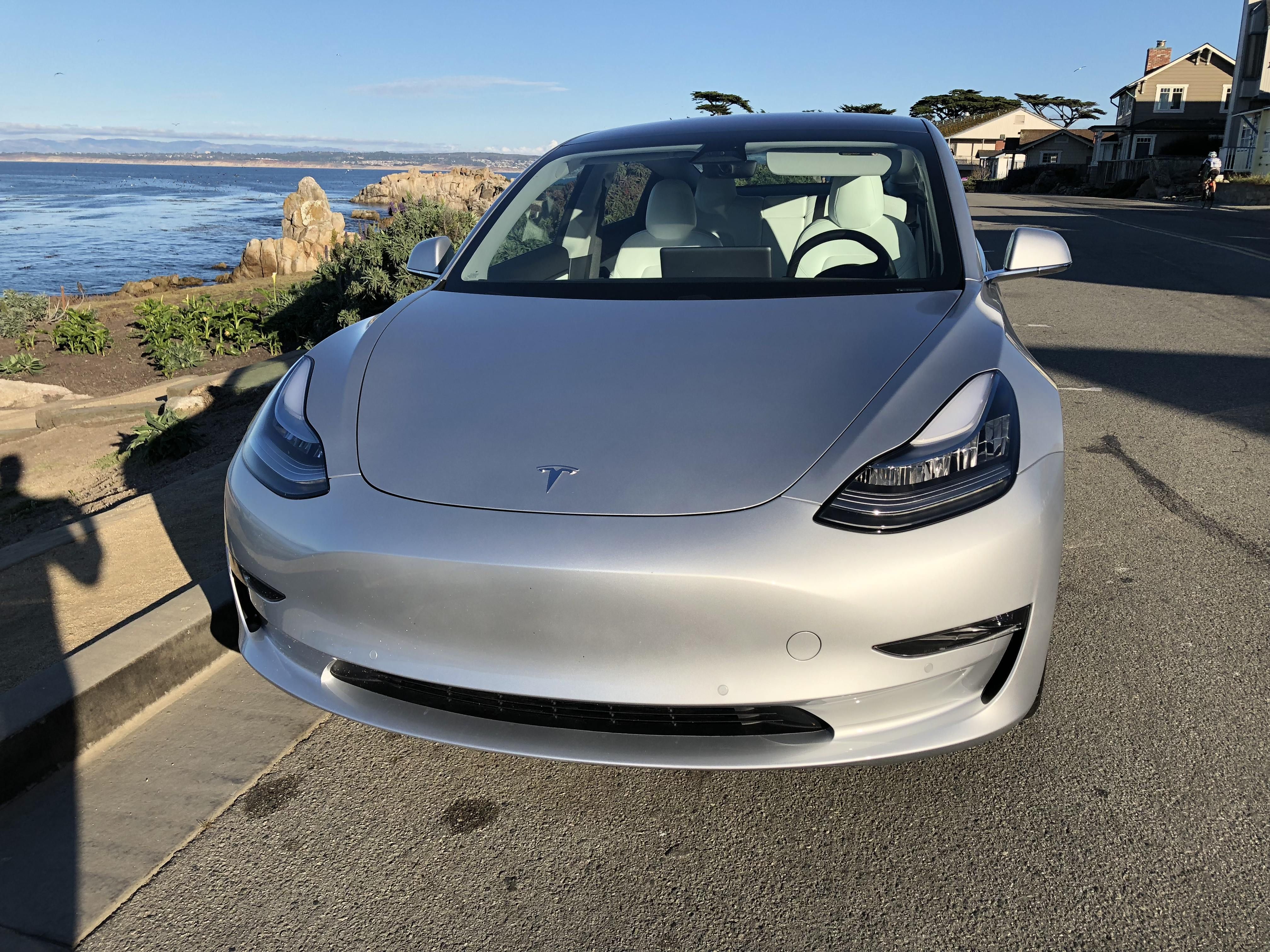 Model 3 deals front