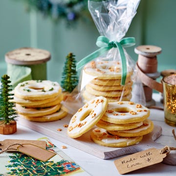 frosted orange sugar cookie wreaths