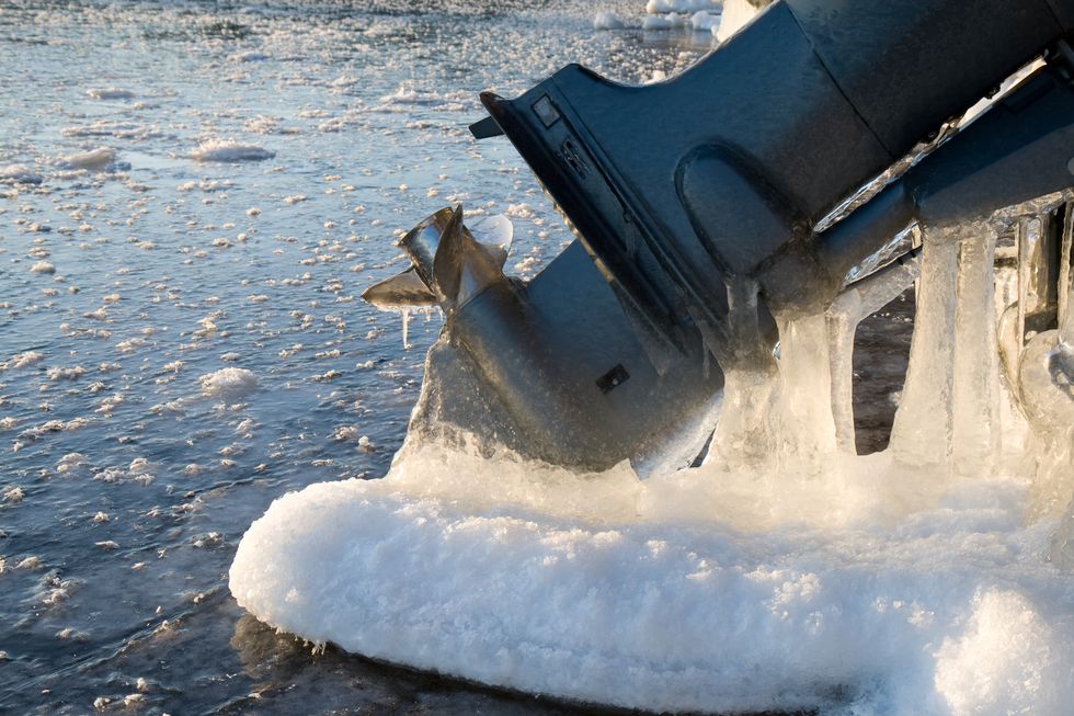 Frozen outboard motor