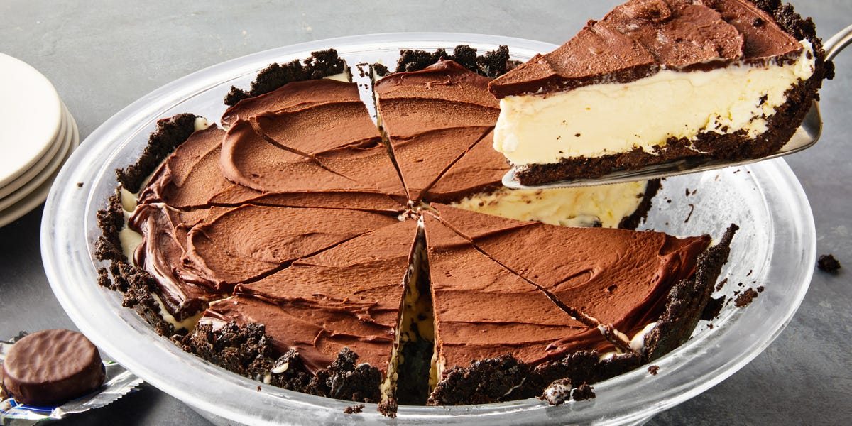 preview for Frozen Peppermint Pattie Pie Turns The Classic Candy Into A Holiday Treat