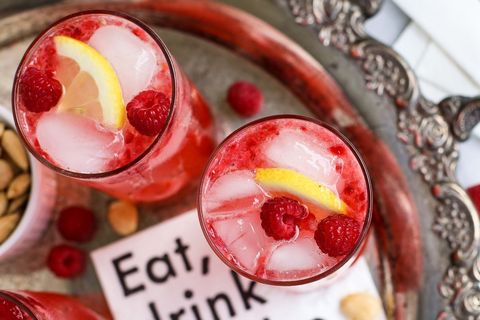 fruit cocktails raspberry smash