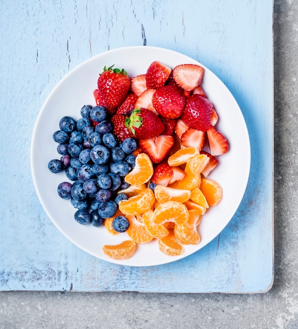 Fruta fresca en un plato