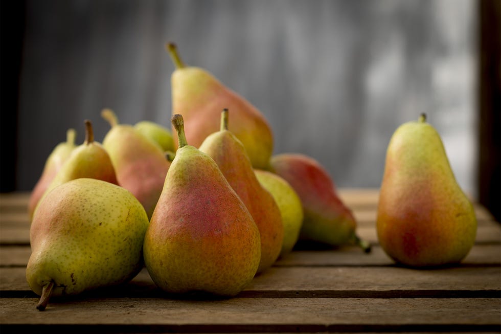 pera fruta diuretica
