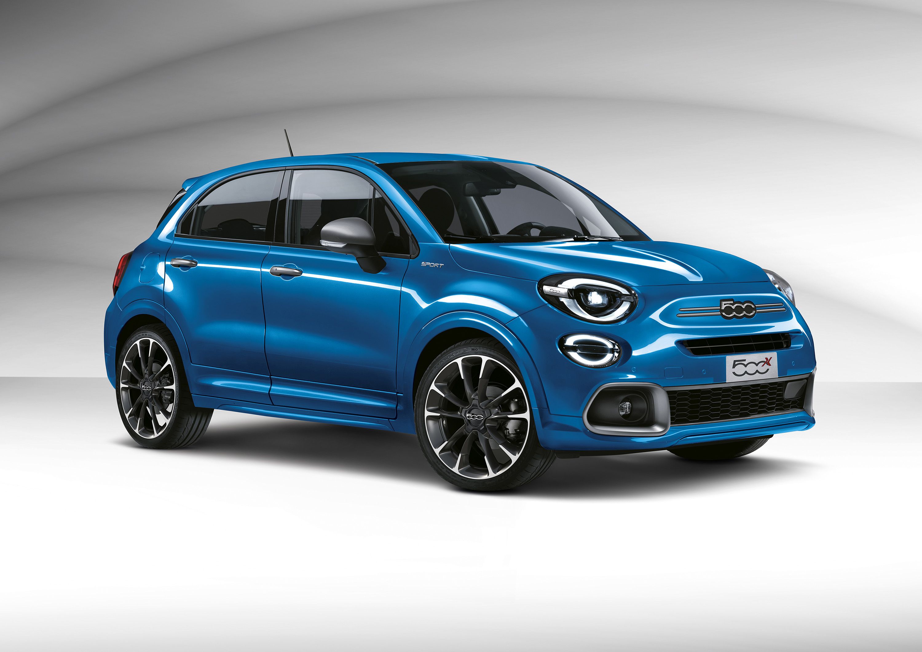 Discontinued Fiat 500 Lounge Features & Specs