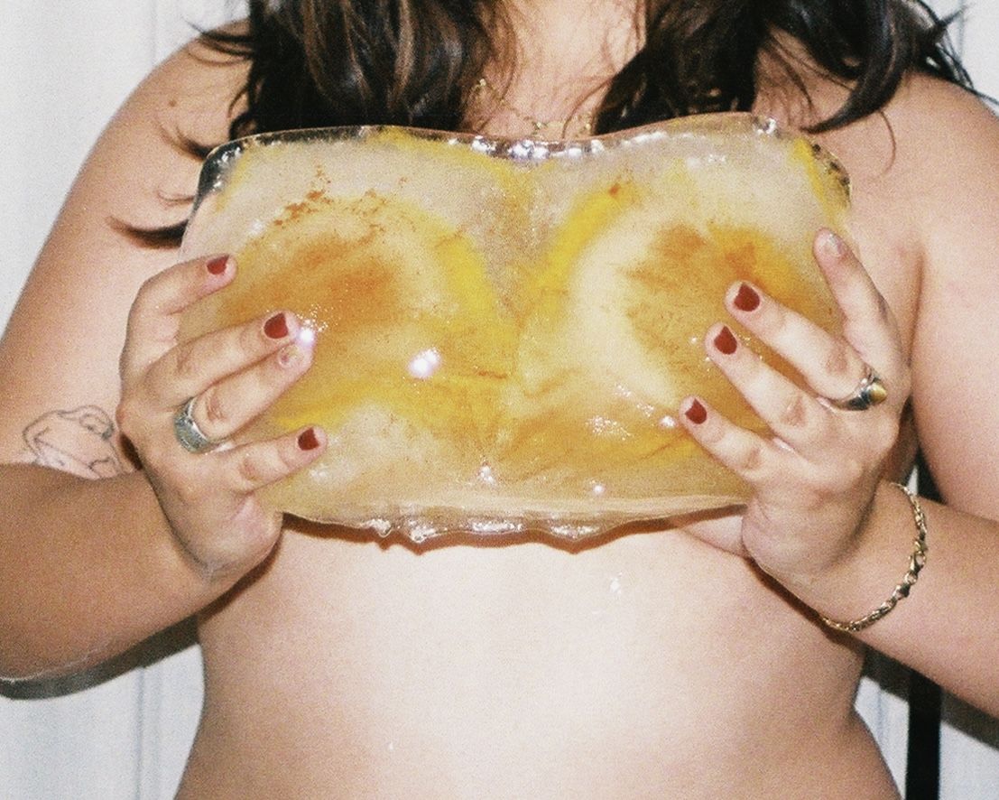 How A Füde Naked Dinner Party Changed How I View My Body