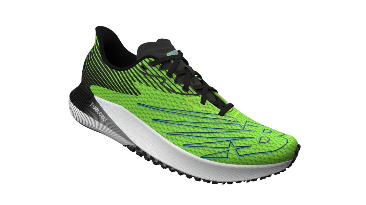 la parte superior de la zapatilla de running new balance fuel cell rc elite en color verde