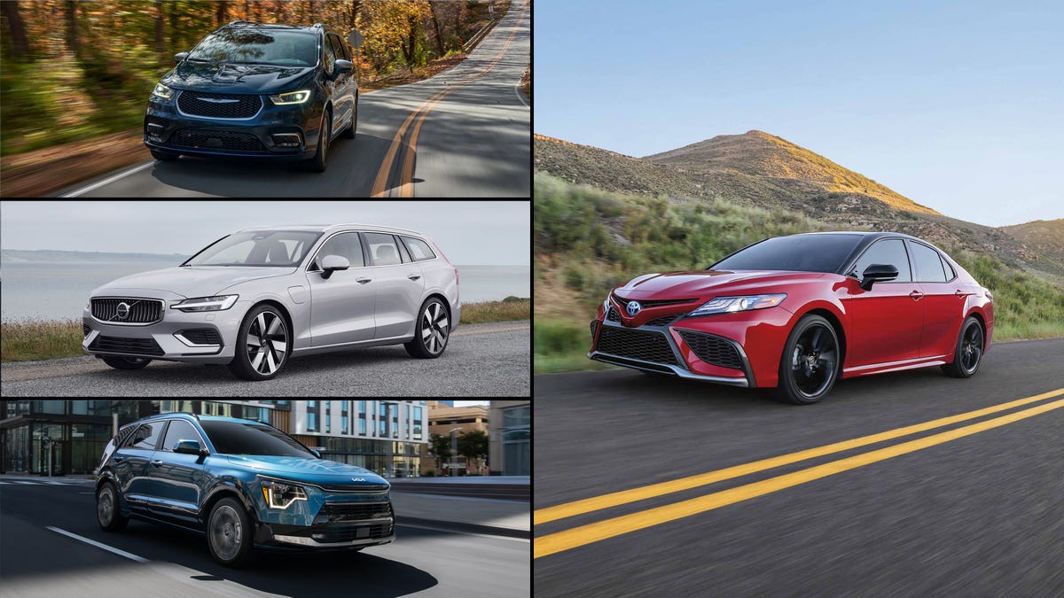 10 of Our Favorite Fuel-Efficient Passenger Cars