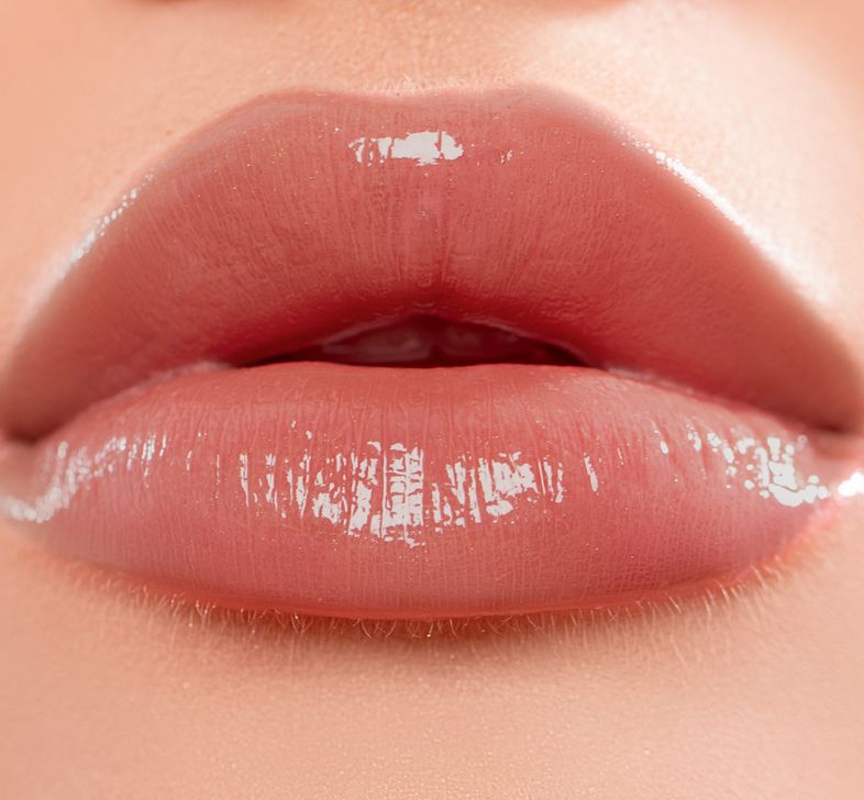 水光口紅推薦，一擦零唇紋又保濕滋潤！改善雙唇乾燥、起皮與唇紋產生