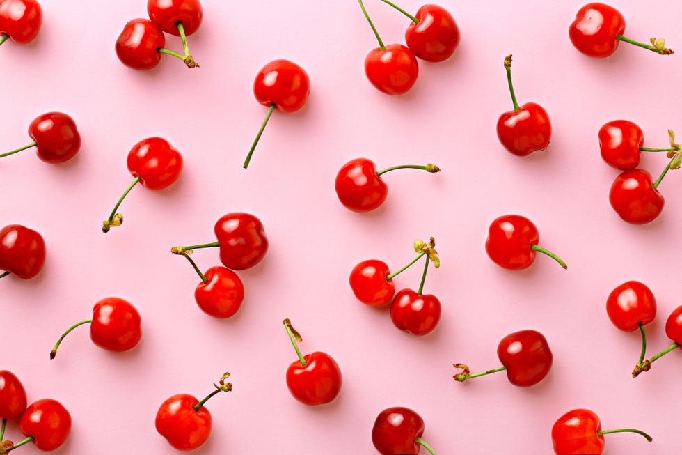 la fruta que recomienda una dietista experta en longevidad para tomar por la noche si quieres dormir mejor (y no es el plátano)