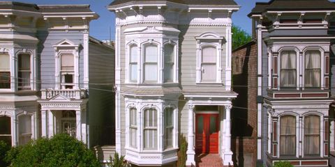 the ﻿victorian home from "full house" and "fuller house" is located in san francisco, california