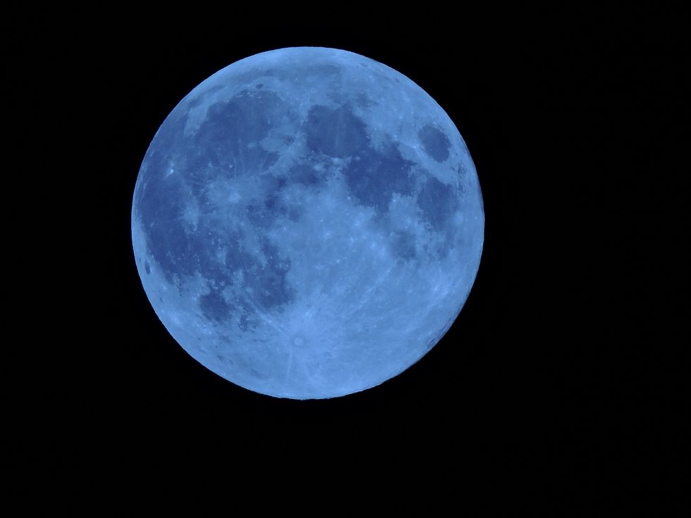 藍月將於萬聖節出現
