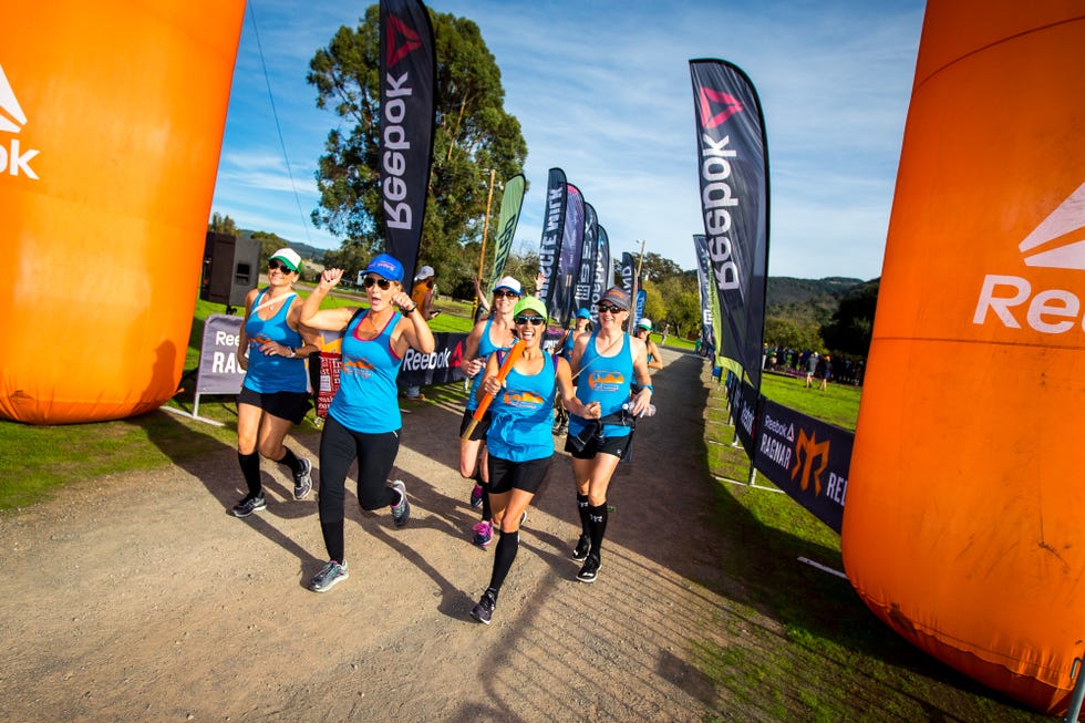 a group of people running