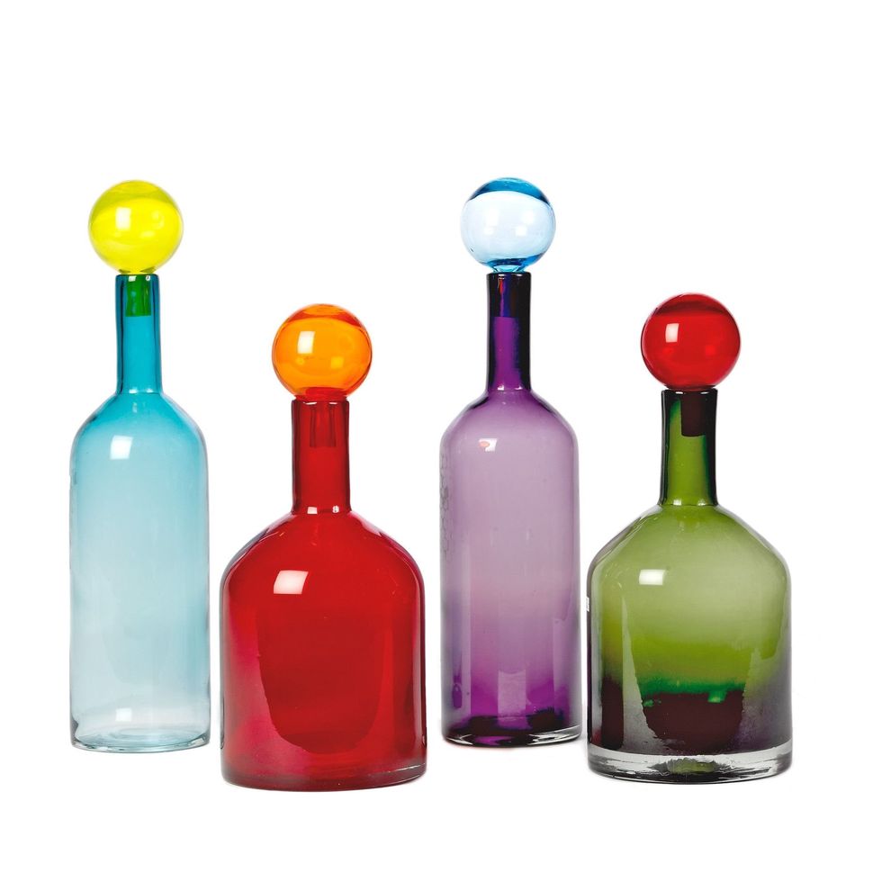 Glass bottle, Bottle, Product, Wine bottle, Alcohol, Liqueur, Glass, Liquid, Drinkware, Barware, 