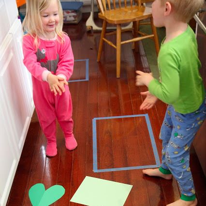fun toddler activities   shape matching