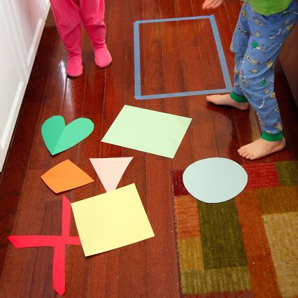 fun toddler activities   shape matching