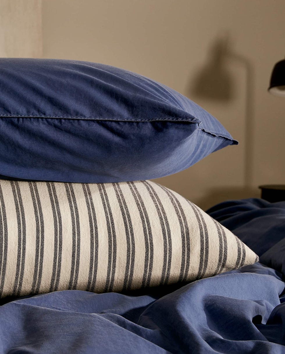 Funda de almohada en algodón lavado de Zara Home