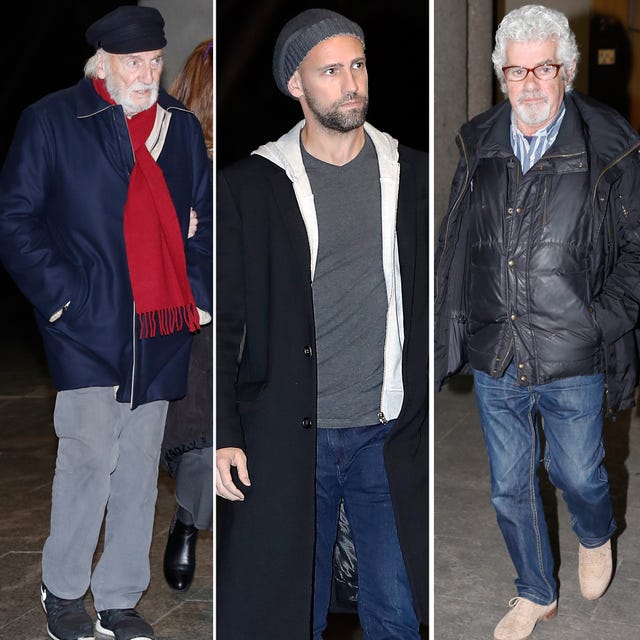 Gonzalo Miró, hijo de Pilar Miró quien estuvo a punto de casarse con el actor, quiso acercarse al tanatorio de la M30 para darle el pésame a la familia . El mundo de la política estuvo representado por Ángel Gabilondo, Alfredo Pérez Rubalcaba, Eduardo Madina y Pedro Solbes.