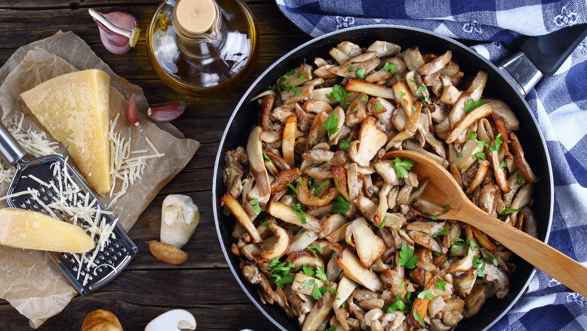preview for Sautéed Garlic Rosemary Mushrooms Are Super Easy-Going