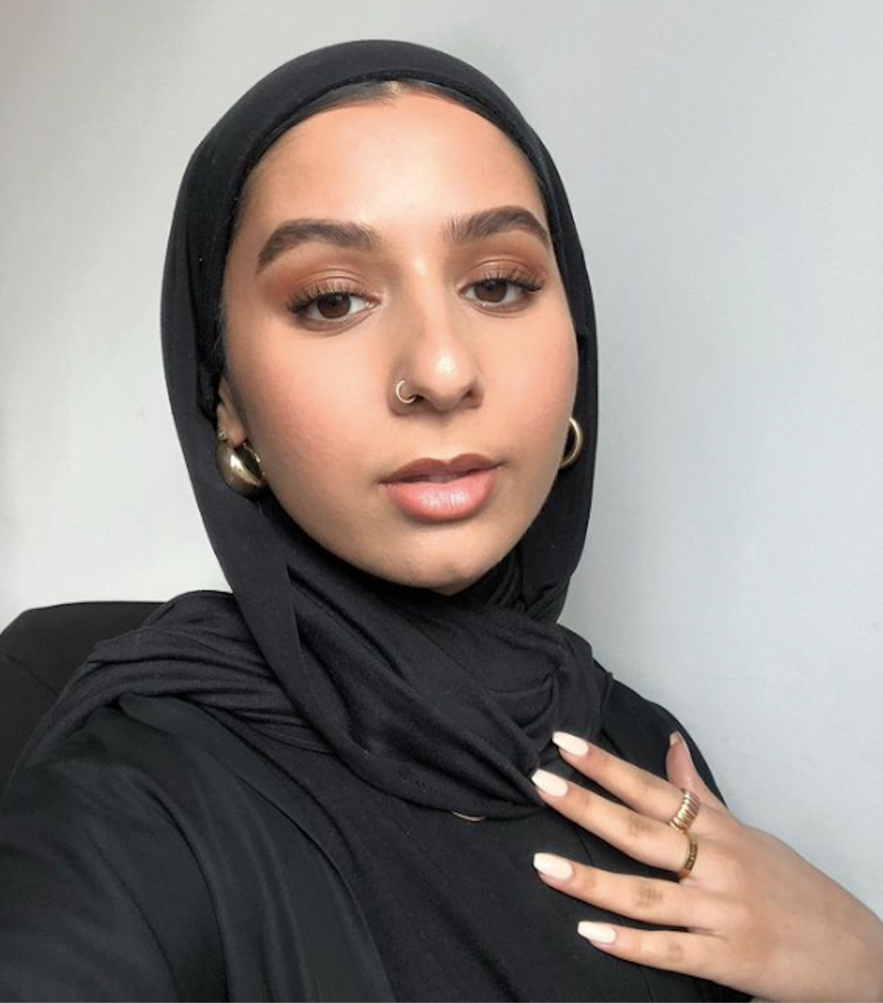 furvah shah poses with a black head scarf