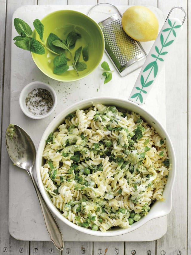 fusilli con pesto de guisantes