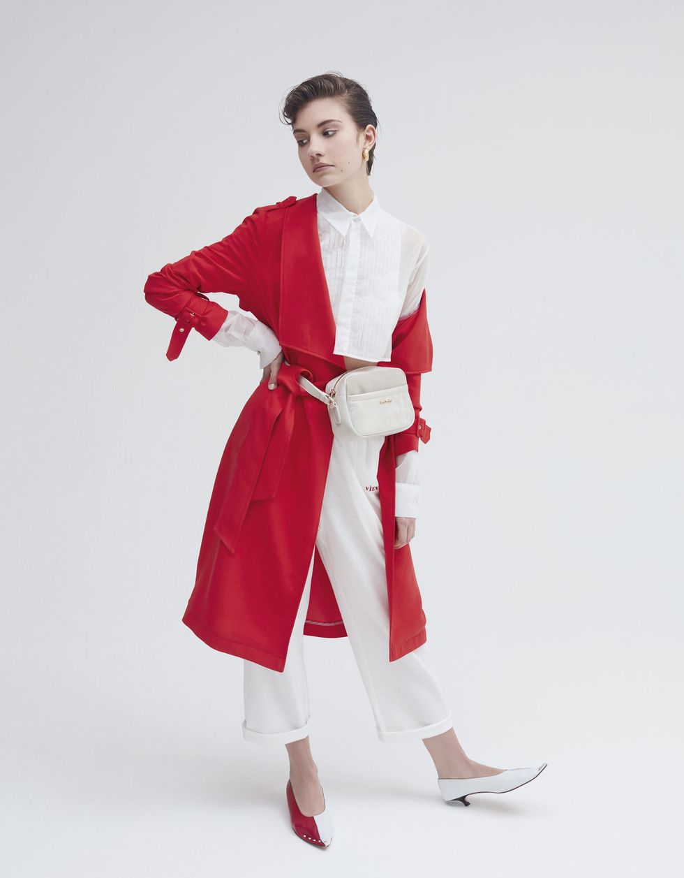 Clothing, Red, Costume, Outerwear, Robe, Dress, Fashion model, Fashion design, Sleeve, 