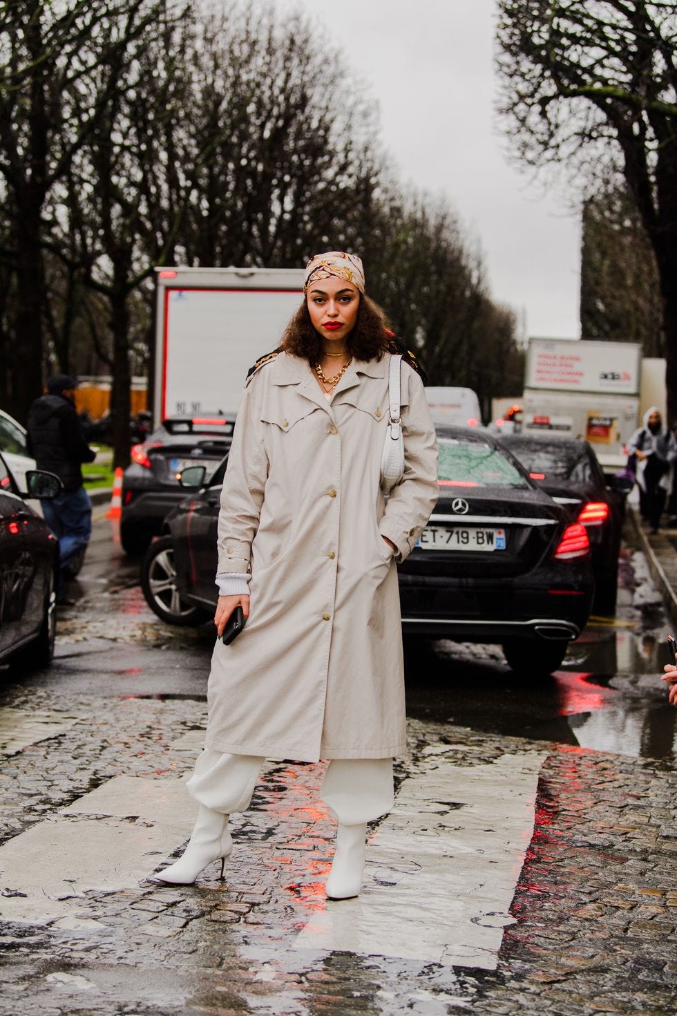 trench street style