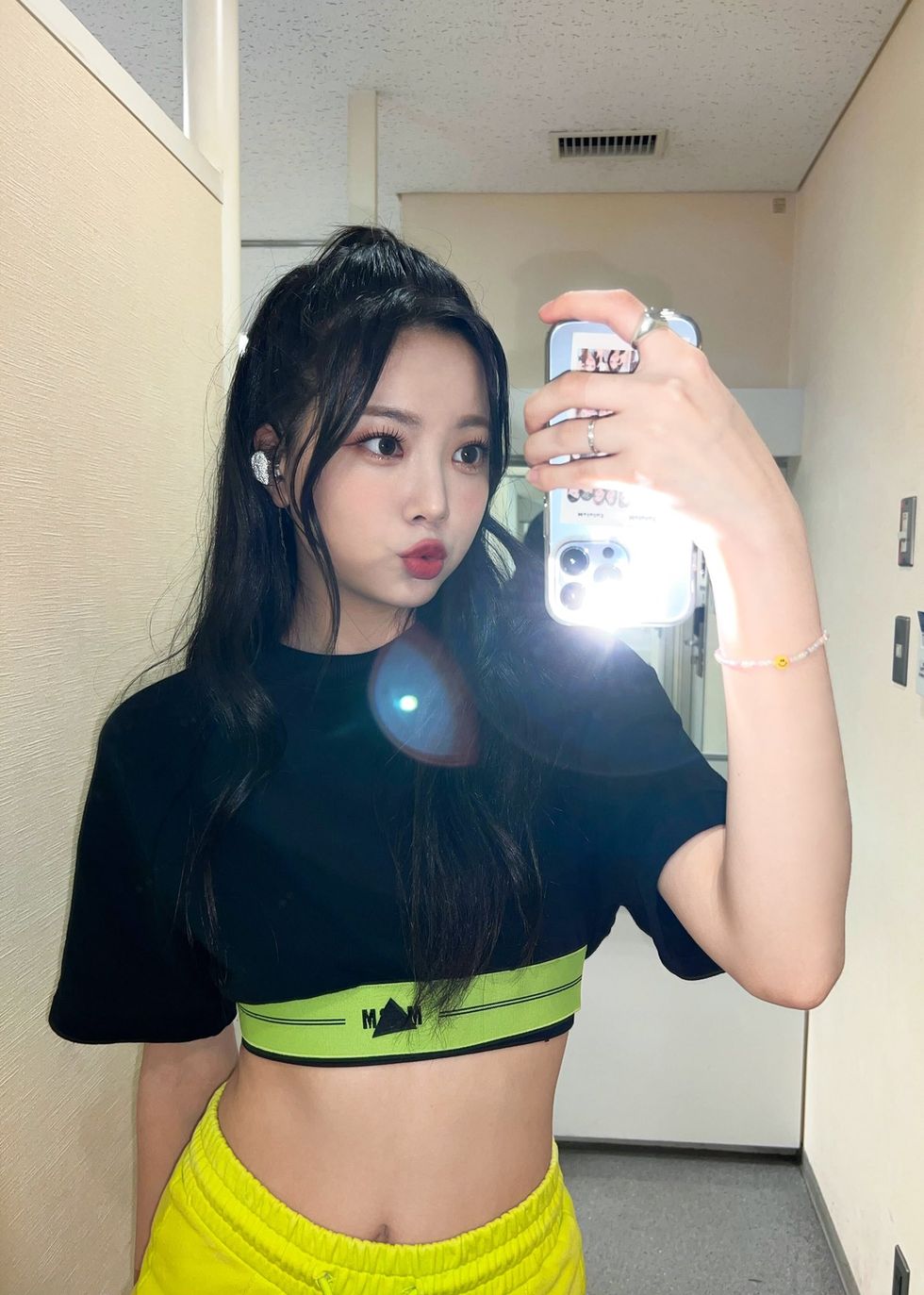 韓国　twitter　全裸 jc JK 全員170cm超！モデルなみの「高身長」K-POPアイドルTOP15【ガールズグループ編】｜ハーパーズ バザー（Harper's BAZAAR）公式