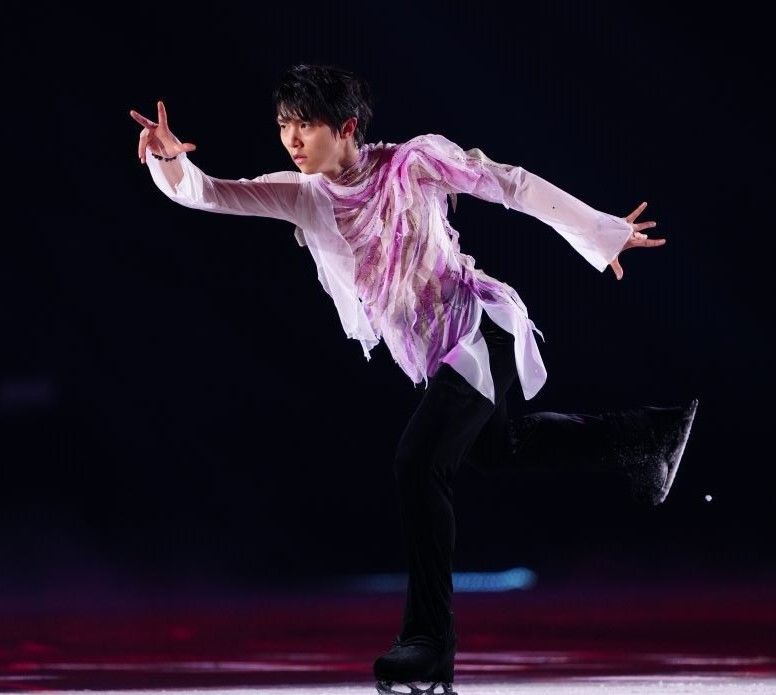 東日本大震災から13年目。羽生結弦が希望の光を届けるアイスショー