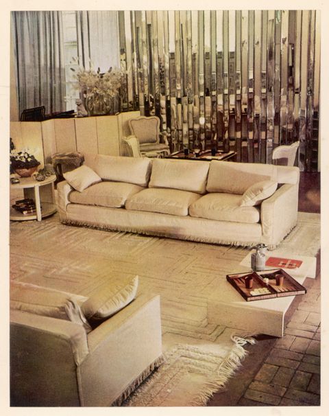 g3becg an all white living room in  the chelsea home of syrie  maugham        date 1933