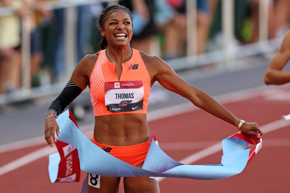 Gabby Thomas manda sobre Sha'Carri Richardson en los 200m con la 4ª ...