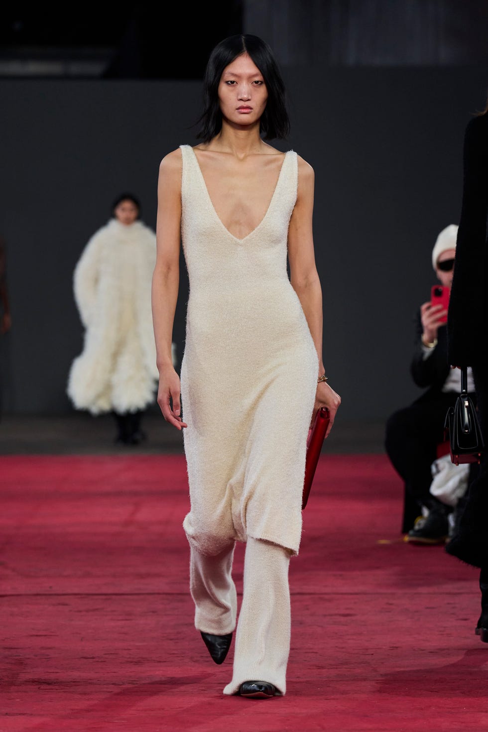 Come Vestirsi Di Bianco In Inverno 15 Look Donna 2025 Come Vestirsi Di Bianco In Inverno 15 Look Donna 2025
