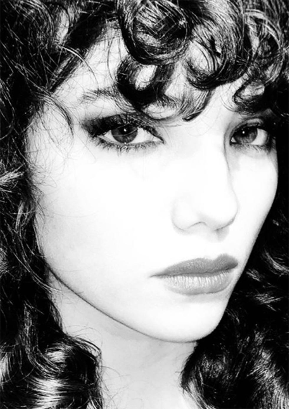 Te lo contamos todo sobre Gabriela, la nueva conquista del actor Álex Gónzalez.