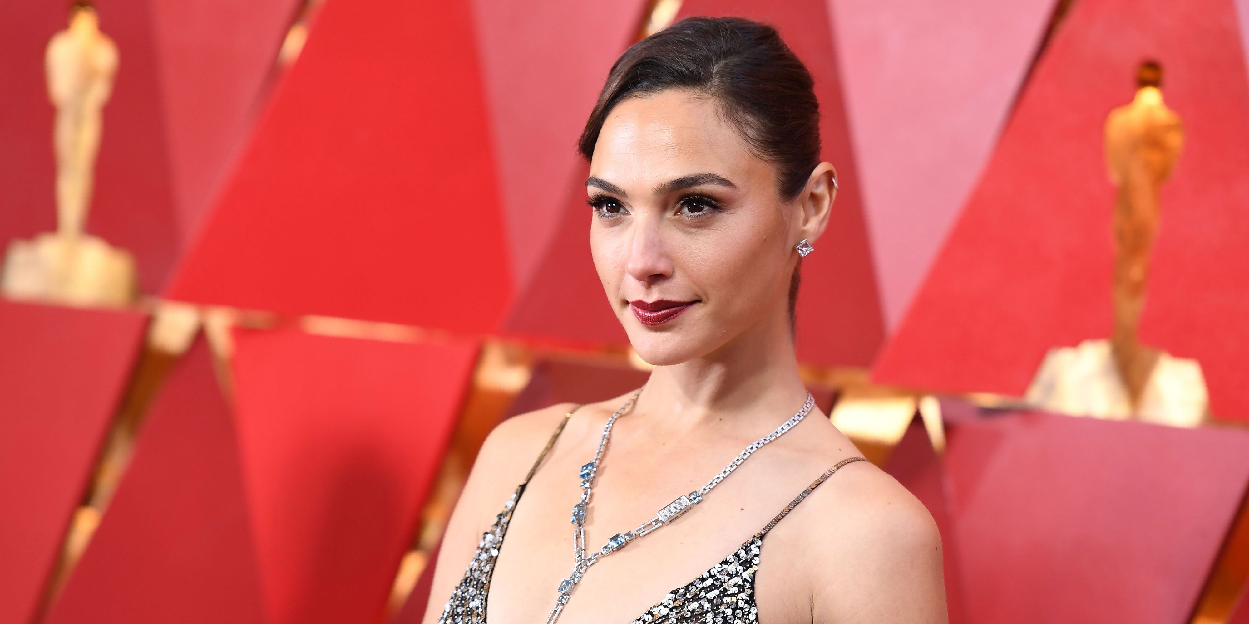 Justice League' Star Gal Gadot's Super-Glam Red-Carpet Style