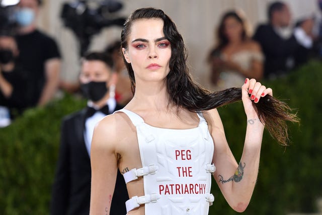 cara delevingne en la gala met 2021